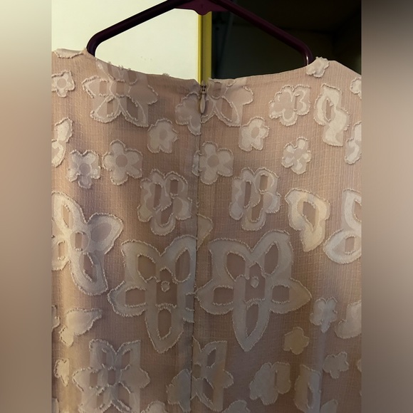 Dainty jewells dress - Picture 2 of 5